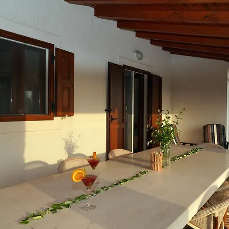 Holiday home Stomorica