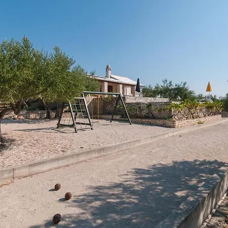 Stomorica Holiday home *