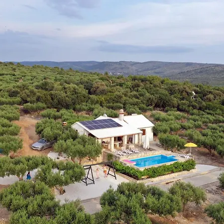 Stomorica Holiday home Sutivan
