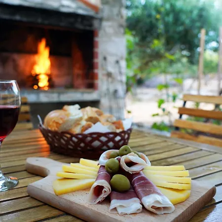Holiday home Stomorica Sutivan