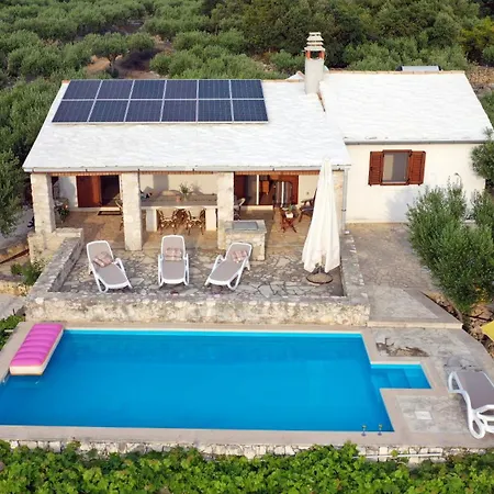 Holiday home Stomorica *