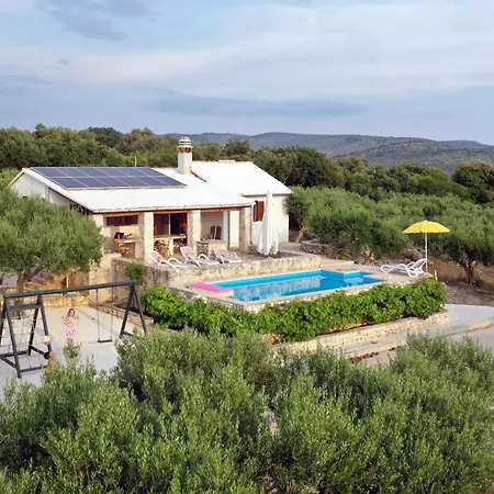 Stomorica Holiday home Sutivan