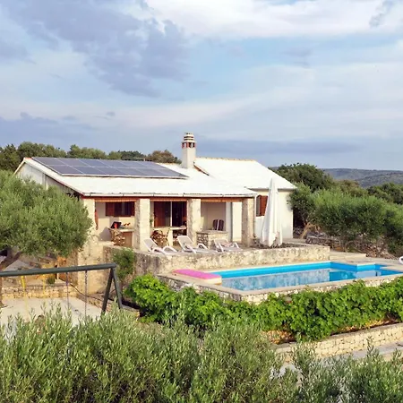 Holiday home Stomorica *